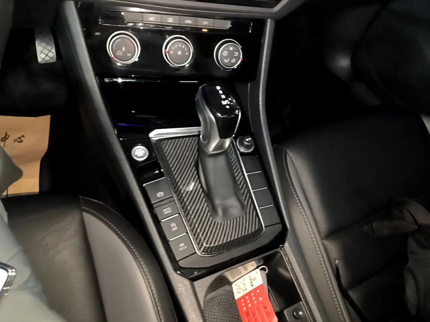 Volkswagen Sagitar 2022 280TSI DSG Flyover Edition — миниатюра 16