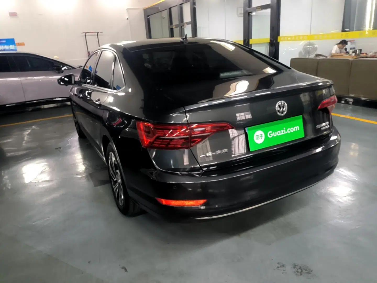 Volkswagen Sagitar 2022 280TSI DSG Flyover Edition — миниатюра 4