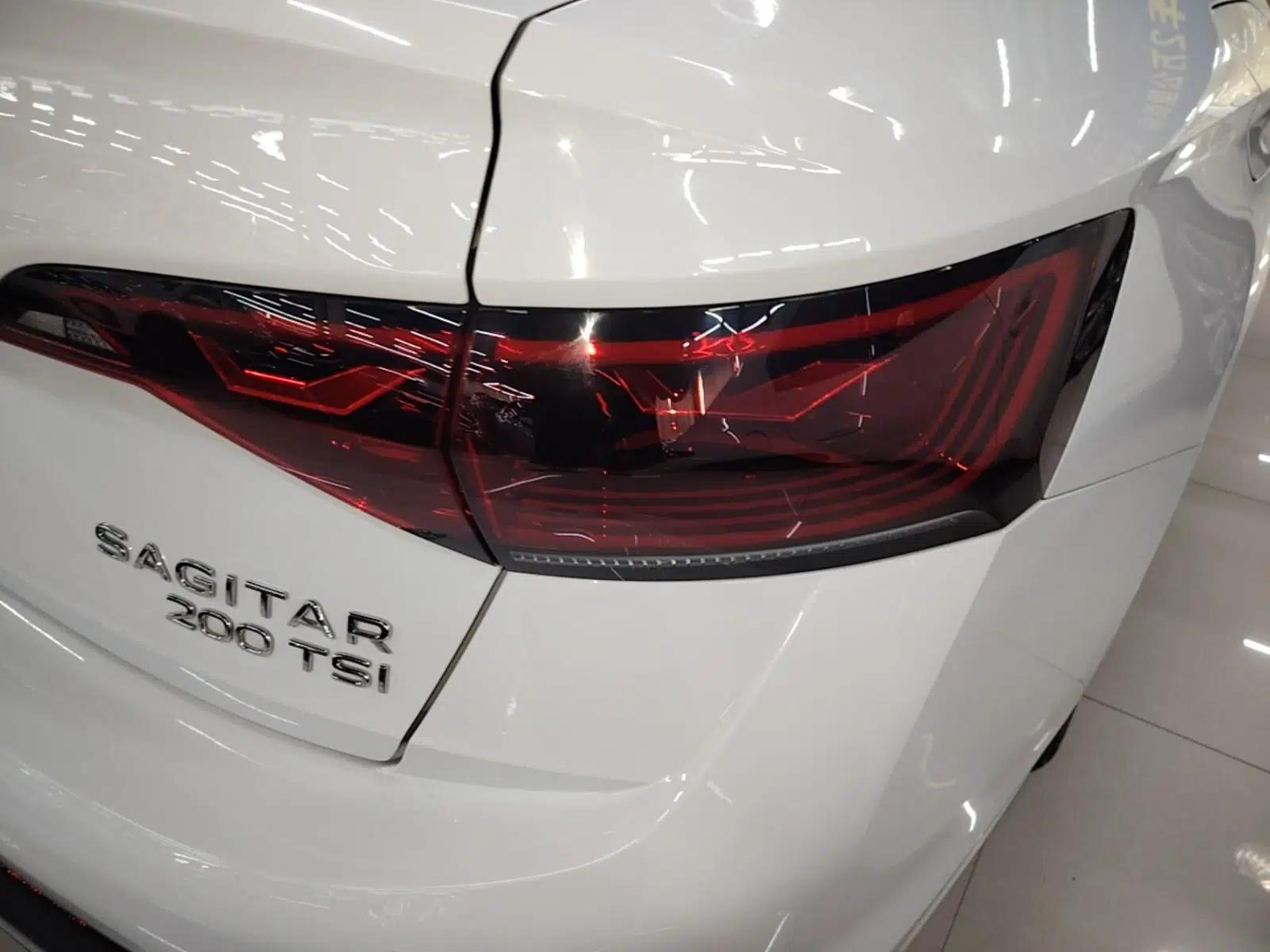 Volkswagen Sagitar 2024 200TSI DSG Flyover Edition — миниатюра 9