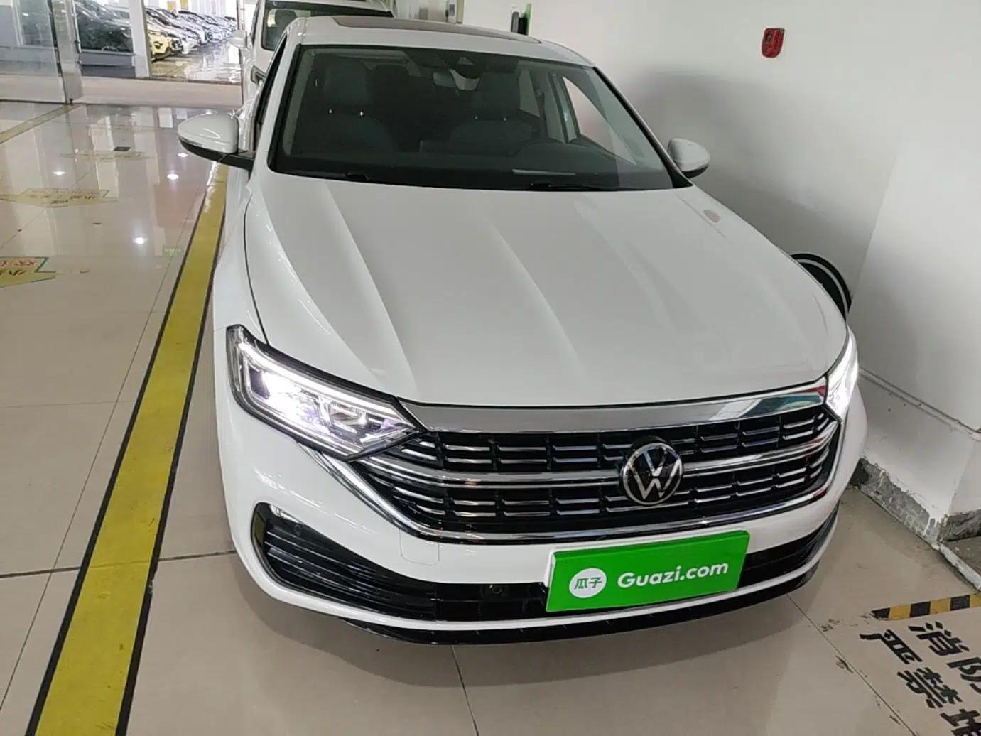 Volkswagen Sagitar 2023 280TSI DSG Excellence Edition — миниатюра 2
