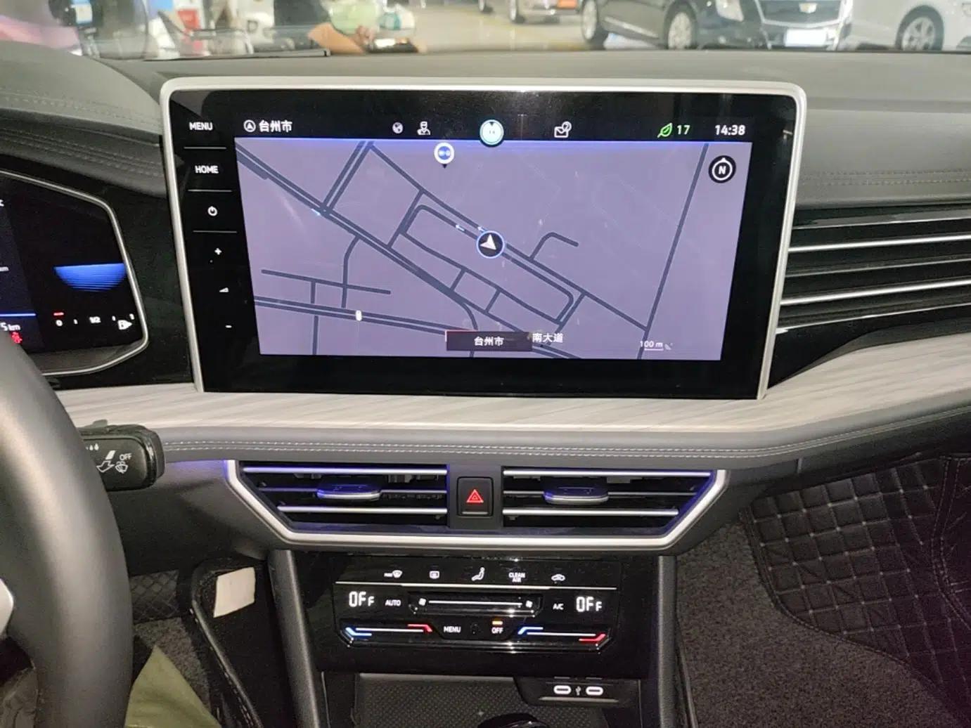 Volkswagen Sagitar 2023 280TSI DSG Excellence Edition — миниатюра 15