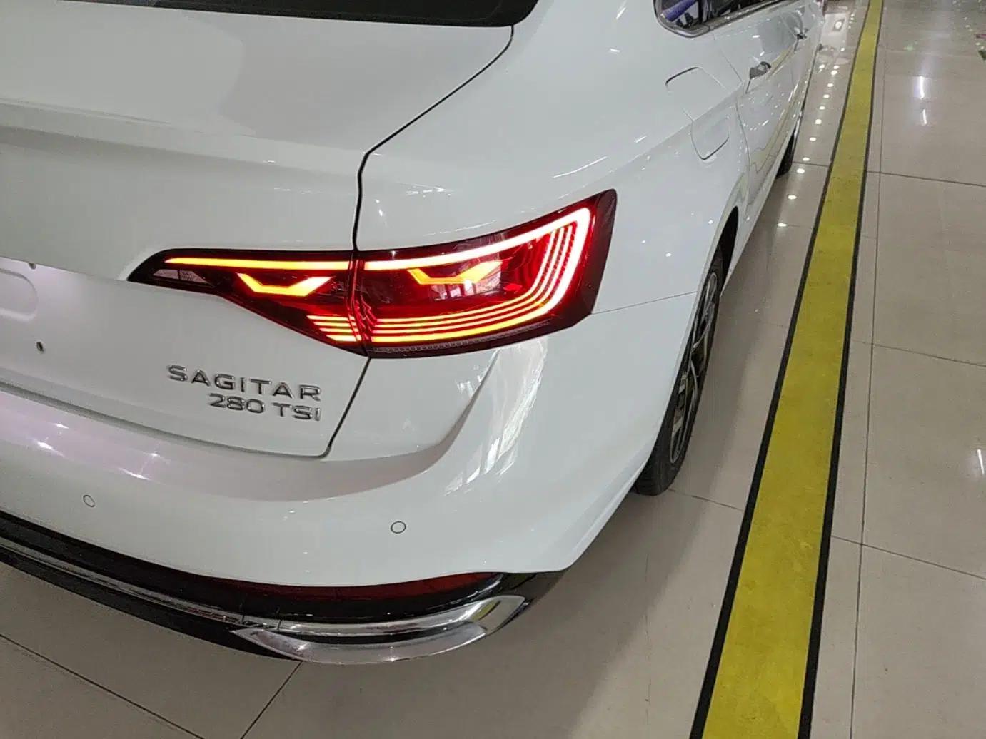 Volkswagen Sagitar 2023 280TSI DSG Excellence Edition — миниатюра 9