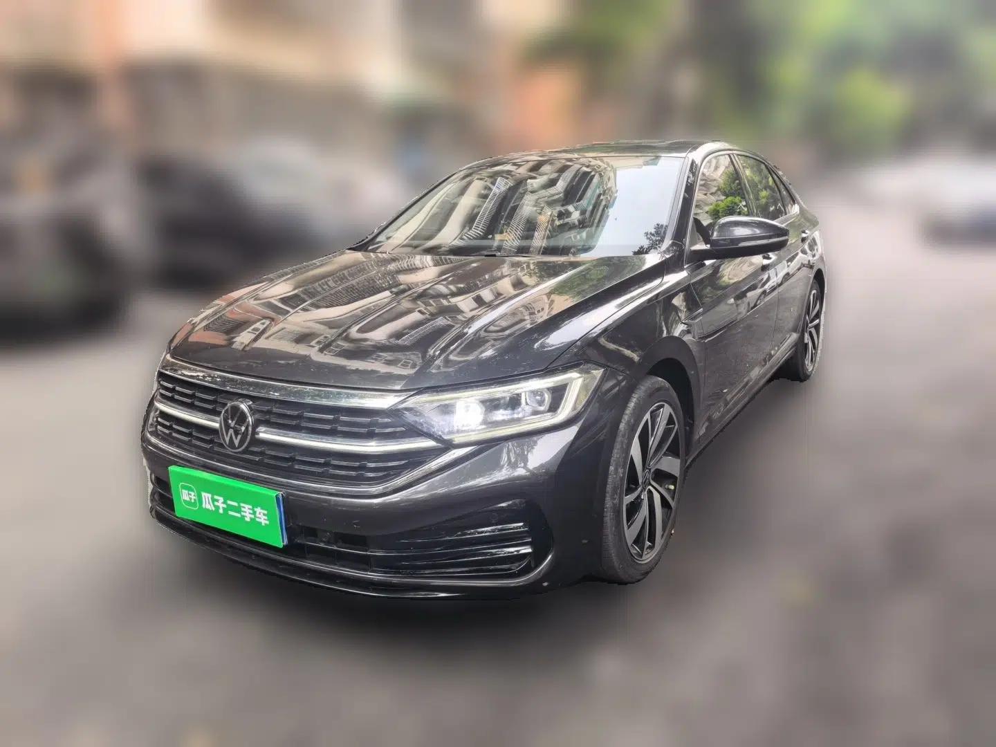 Volkswagen Sagitar 2023 300TSI DSG Excellence Edition — миниатюра 1