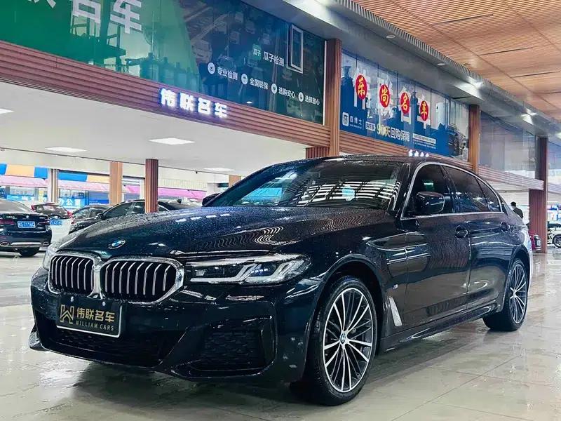 2023 BMW 5 Series 530Li xDrive M Sport Package — миниатюра 1