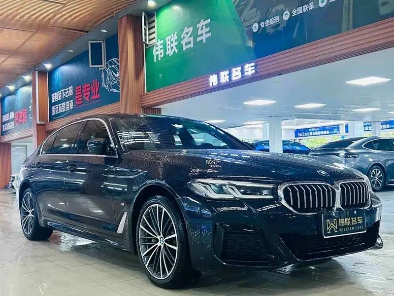 2023 BMW 5 Series 530Li xDrive M Sport Package — миниатюра 3