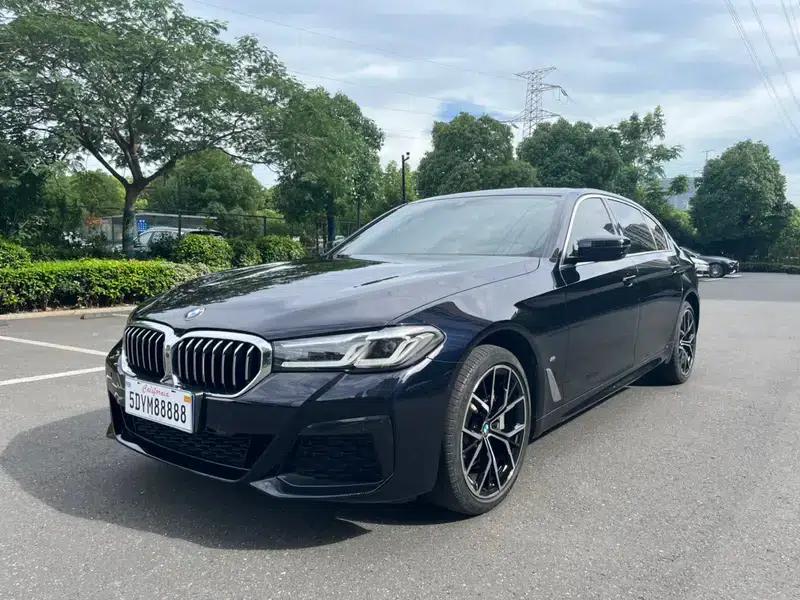 2023 BMW 5 Series 530Li Luxury M Sport Package — миниатюра 1