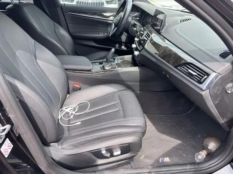 2018 BMW 5 Series 525Li M Sport Package — миниатюра 5