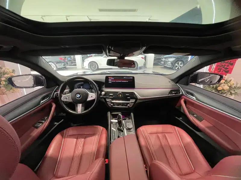 2023 BMW 5 Series 530Li Leading Edition M Sport Package — миниатюра 12