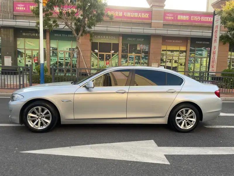 BMW 5 Series 2013 525Li Leading Edition — миниатюра 4