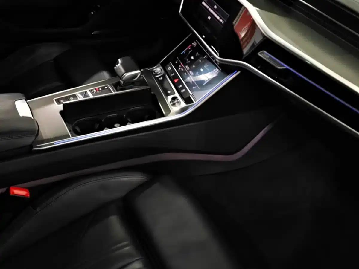 Audi A7 2023 45 TFSI Premium Edition — миниатюра 2