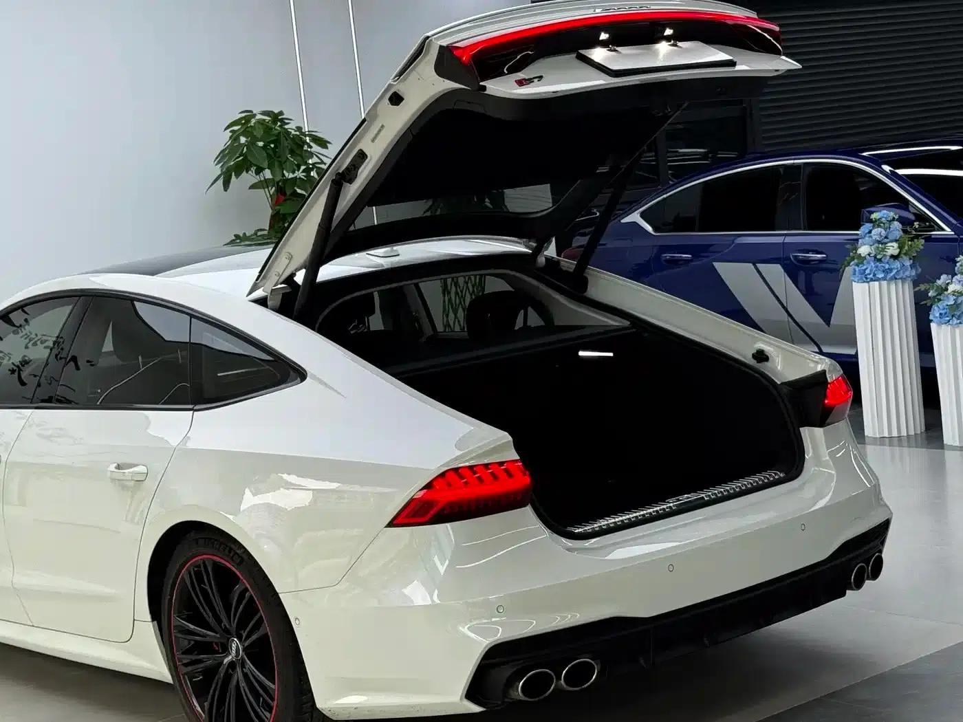Audi A7 2019 55 TFSI quattro Dynamic — миниатюра 19