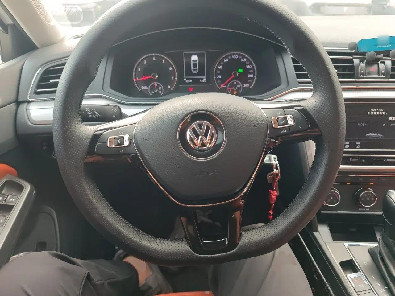 Volkswagen Lamando 2019 230TSI DSG Fashion Edition China VI — миниатюра 14