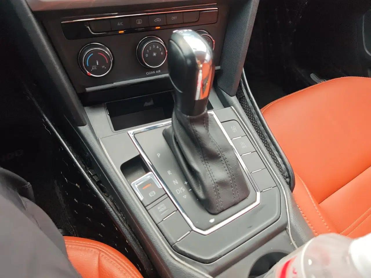 Volkswagen Lamando 2019 230TSI DSG Fashion Edition China VI — миниатюра 18