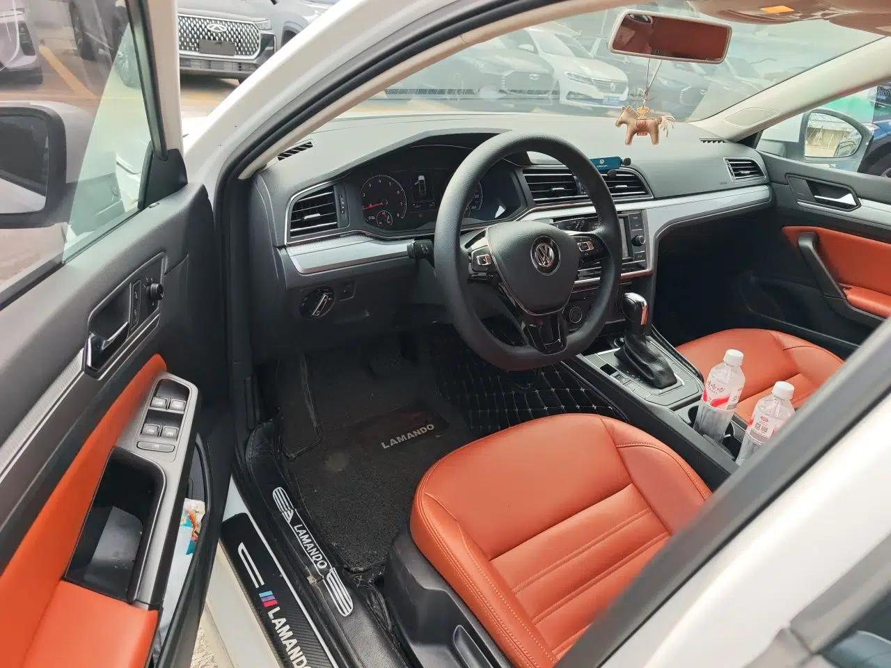 Volkswagen Lamando 2019 230TSI DSG Fashion Edition China VI — миниатюра 20