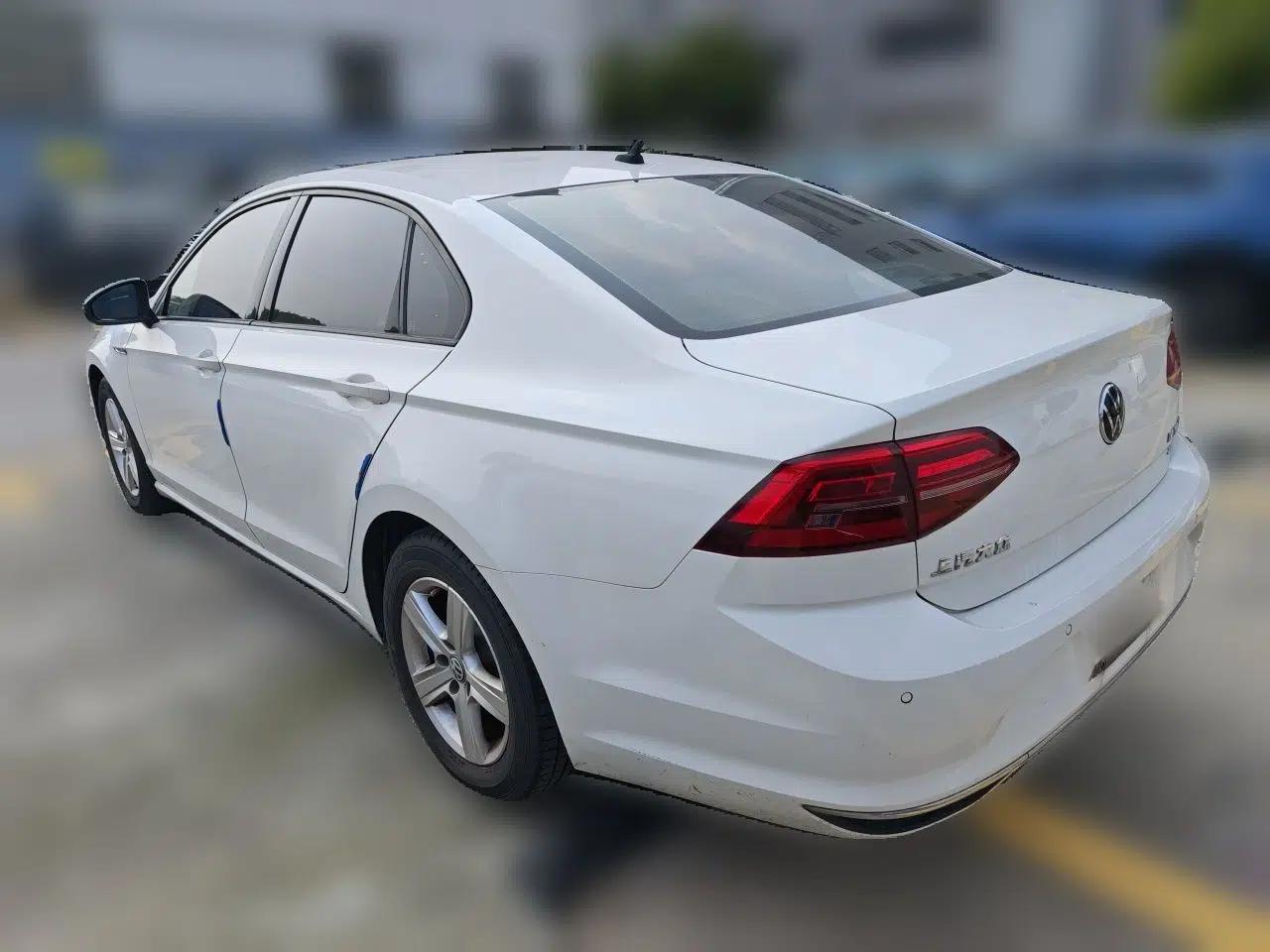 Volkswagen Lamando 2019 230TSI DSG Fashion Edition China VI — миниатюра 4