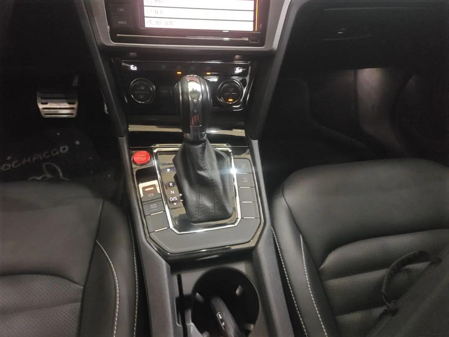 Volkswagen Lamando 2019 280TSI DSG Comfort Edition China VI standard — миниатюра 16