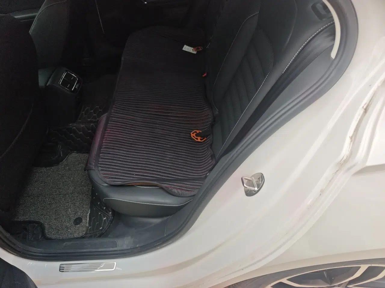Volkswagen Lamando 2019 280TSI DSG Comfort Edition China VI standard — миниатюра 17