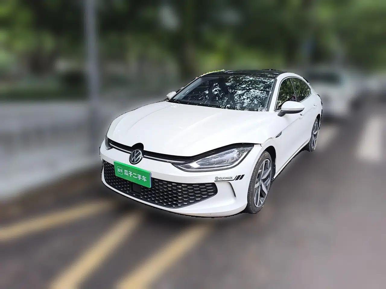 Volkswagen Lamando 2023 Lavida L 280TSI DSG Cool & Spicy Edition — миниатюра 1
