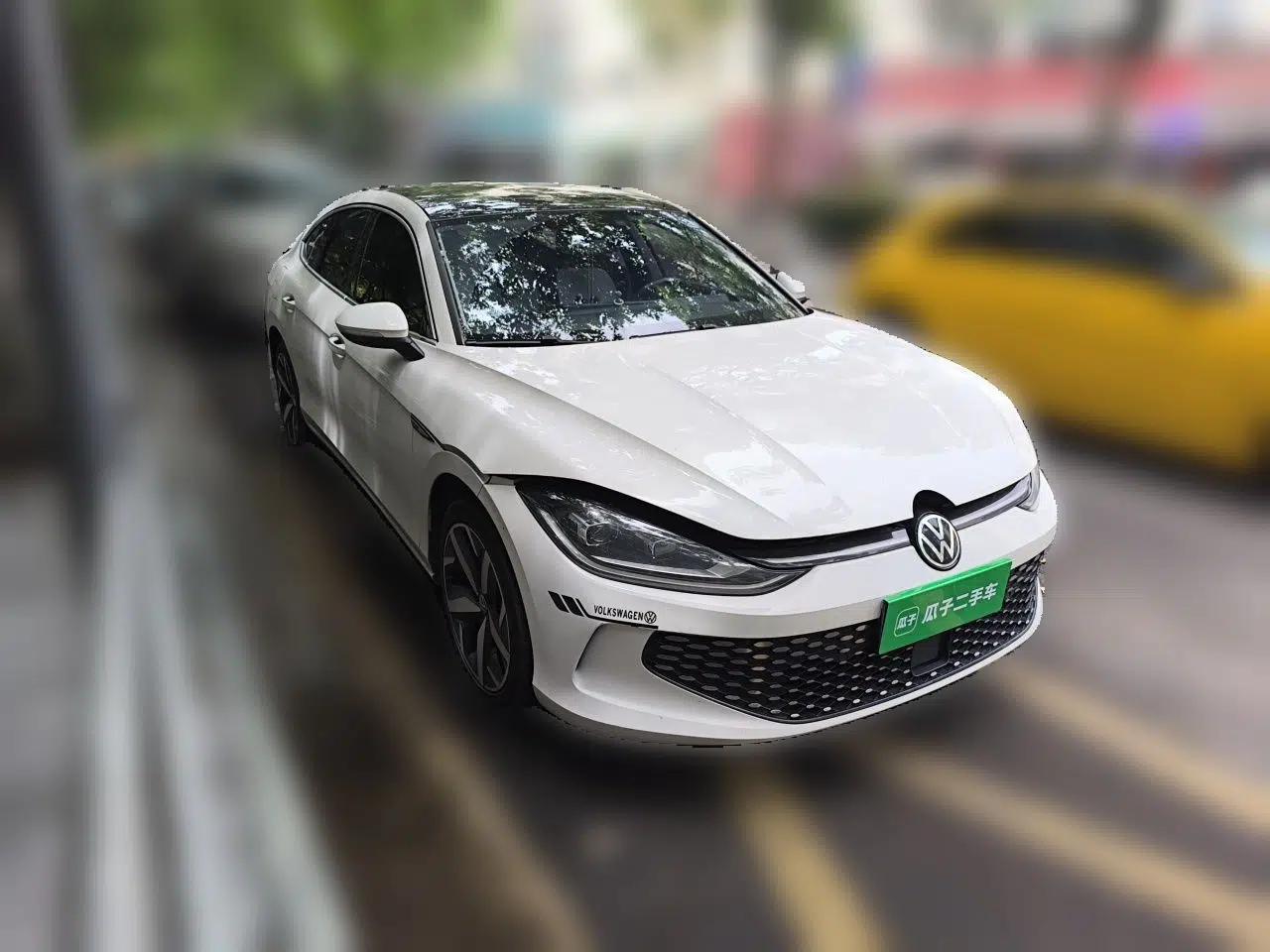 Volkswagen Lamando 2023 Lavida L 280TSI DSG Cool & Spicy Edition — миниатюра 3