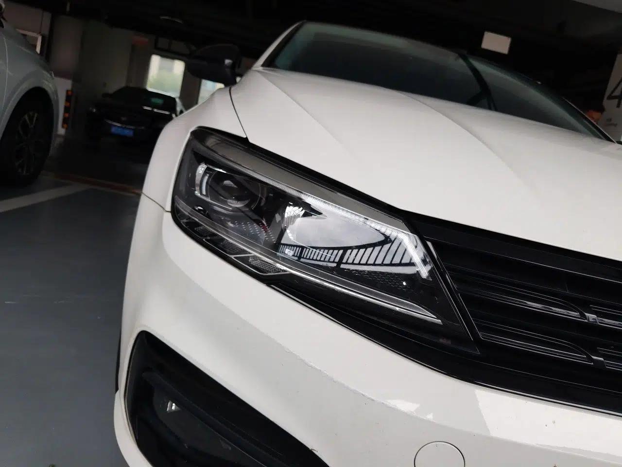 Volkswagen Lamando 2021 280TSI DSG Comfort Edition — миниатюра 7