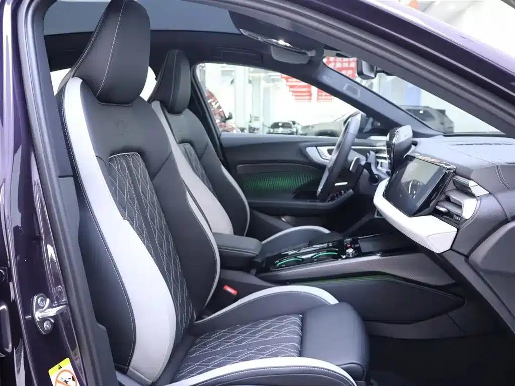 Audi A5L 2026 2.0T Sport quattro — миниатюра 21