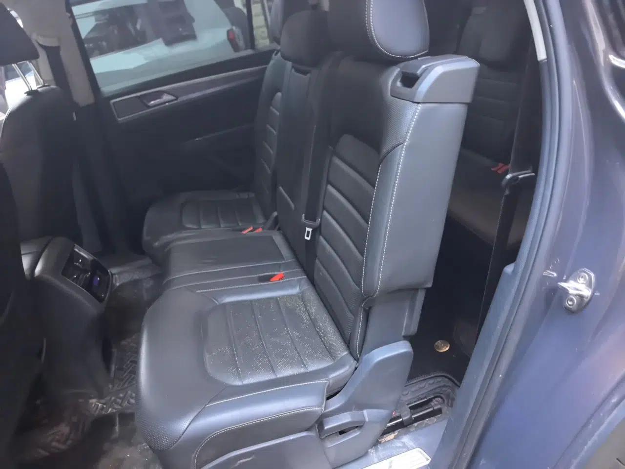 Volkswagen Teramont 2019 380TSI Four-Wheel Drive Luxury Version China V Standard — миниатюра 17