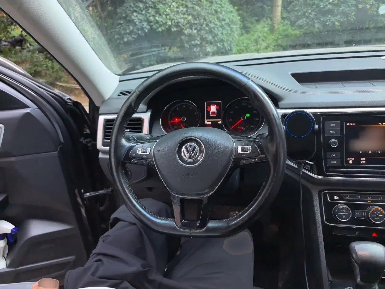 Volkswagen Teramont 2019 380TSI Four-Wheel Drive Luxury Version China V Standard — миниатюра 10