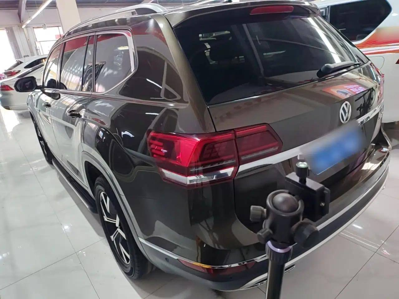 Volkswagen Teramont 2017 330TSI Two-Wheel-Drive Luxury Edition — миниатюра 4