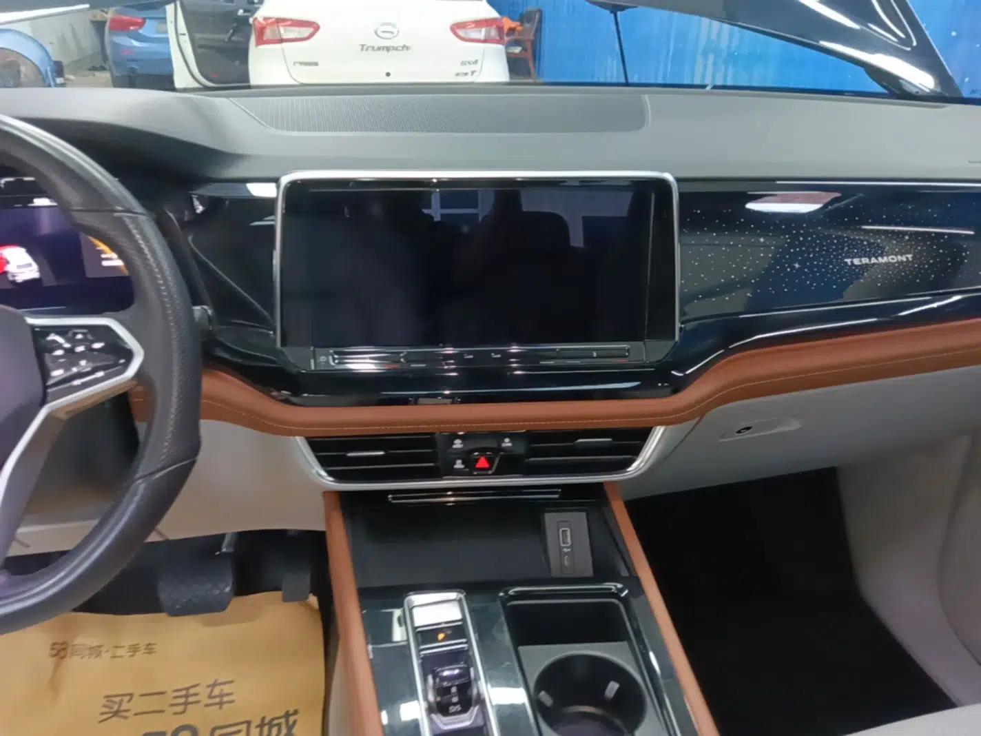 Volkswagen Teramont 2021 330TSI Two-Wheel-Drive Prestige Luxury Edition — миниатюра 20