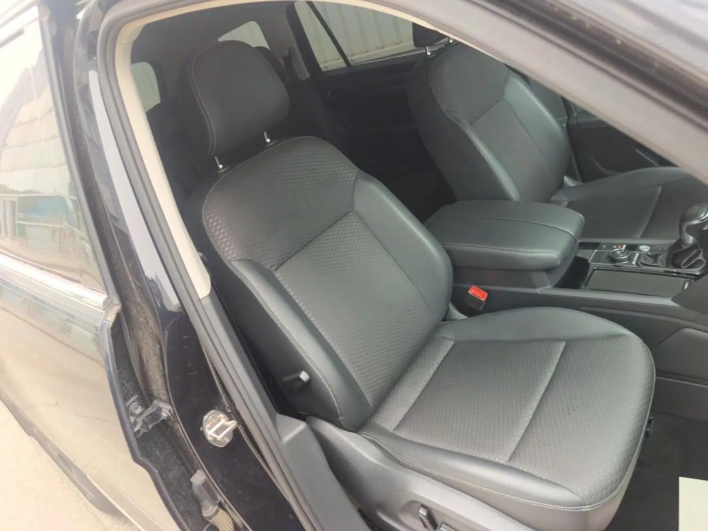 Volkswagen Teramont 2020 380TSI Four-Wheel Drive Comfort Edition China VI Standard — миниатюра 19