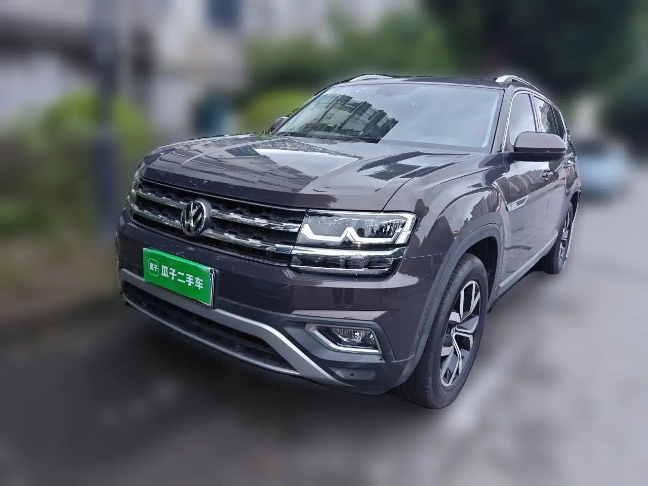Volkswagen Teramont 2019 330TSI Two-Wheel-Drive Luxury Edition China V Standard — миниатюра 1