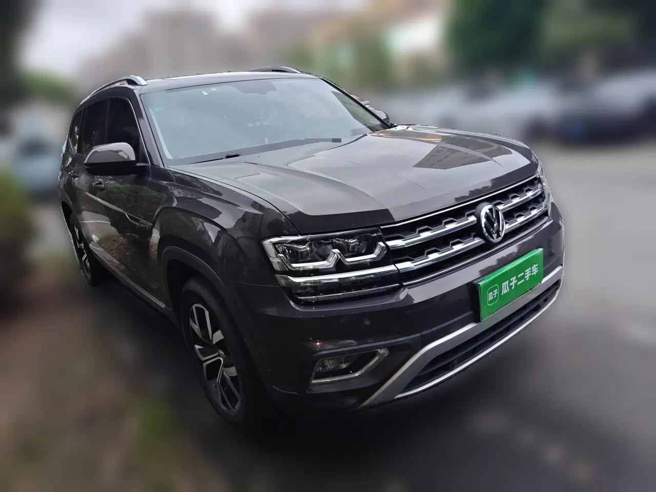 Volkswagen Teramont 2019 330TSI Two-Wheel-Drive Luxury Edition China V Standard — миниатюра 3