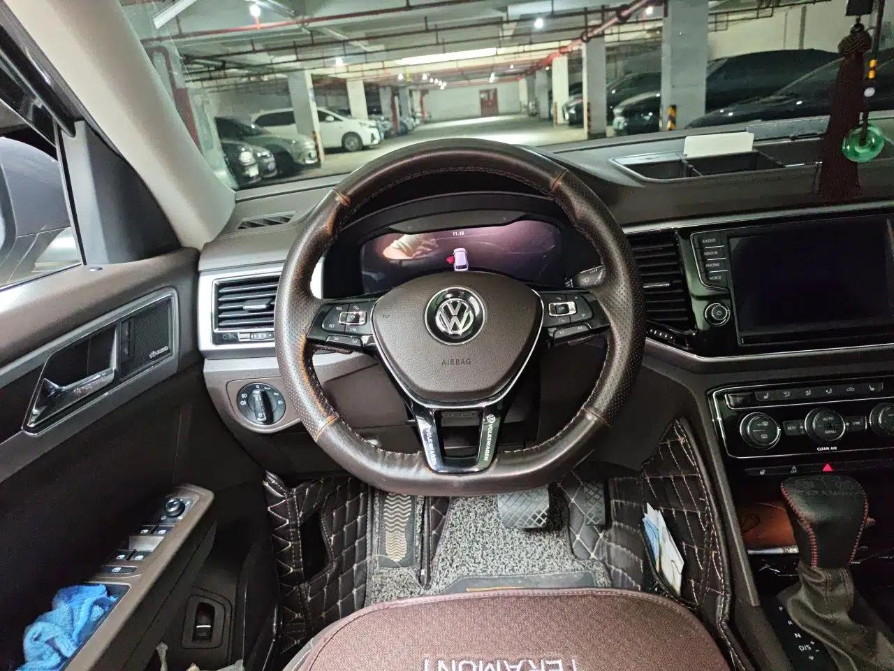 Volkswagen Teramont 2017 530 V6 Four-Wheel Drive Flagship Edition — миниатюра 10