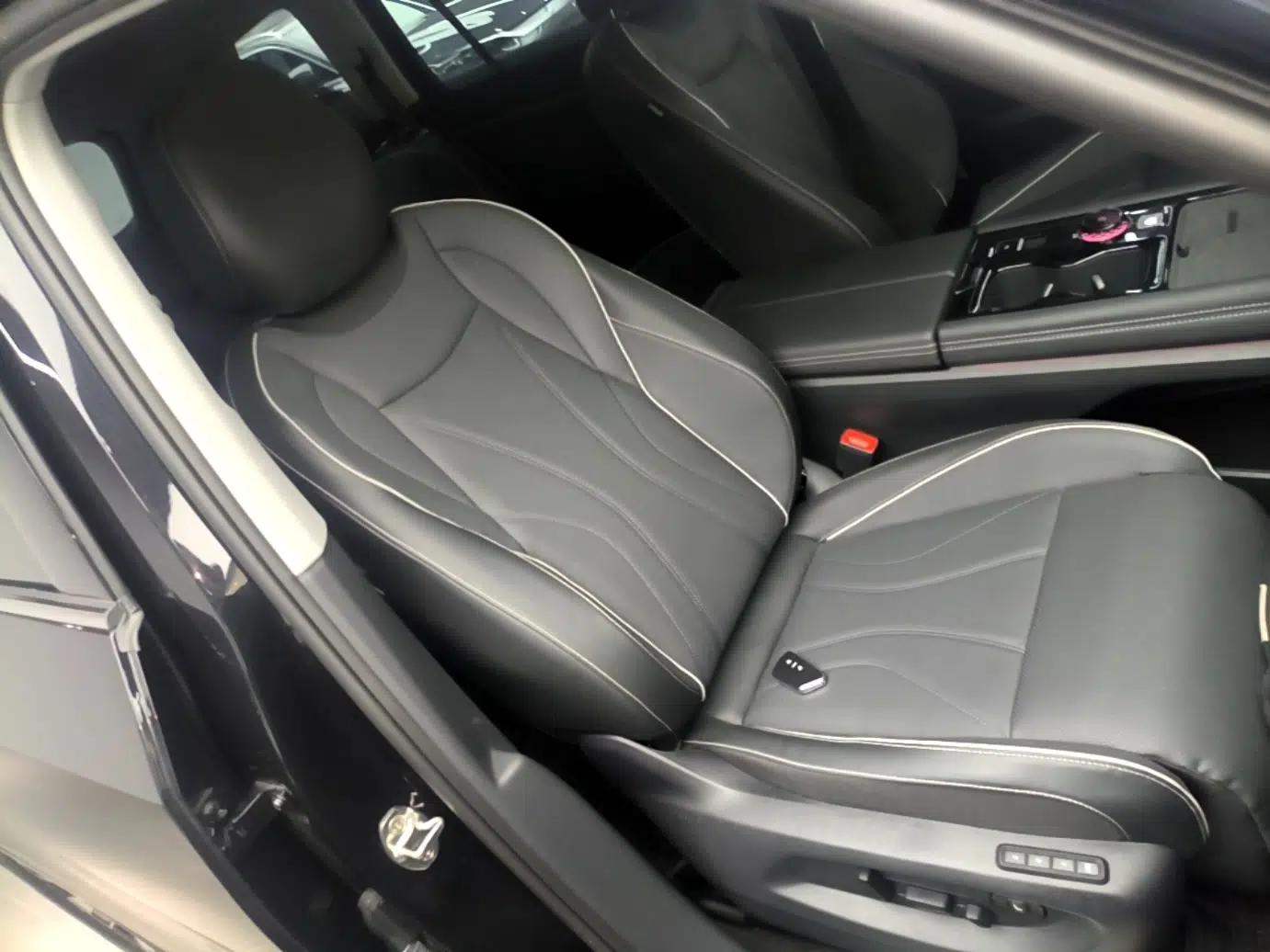 Volkswagen Teramont 2025 Tiguan Pro 450TSI 4Motion Crosswind Edition — миниатюра 19