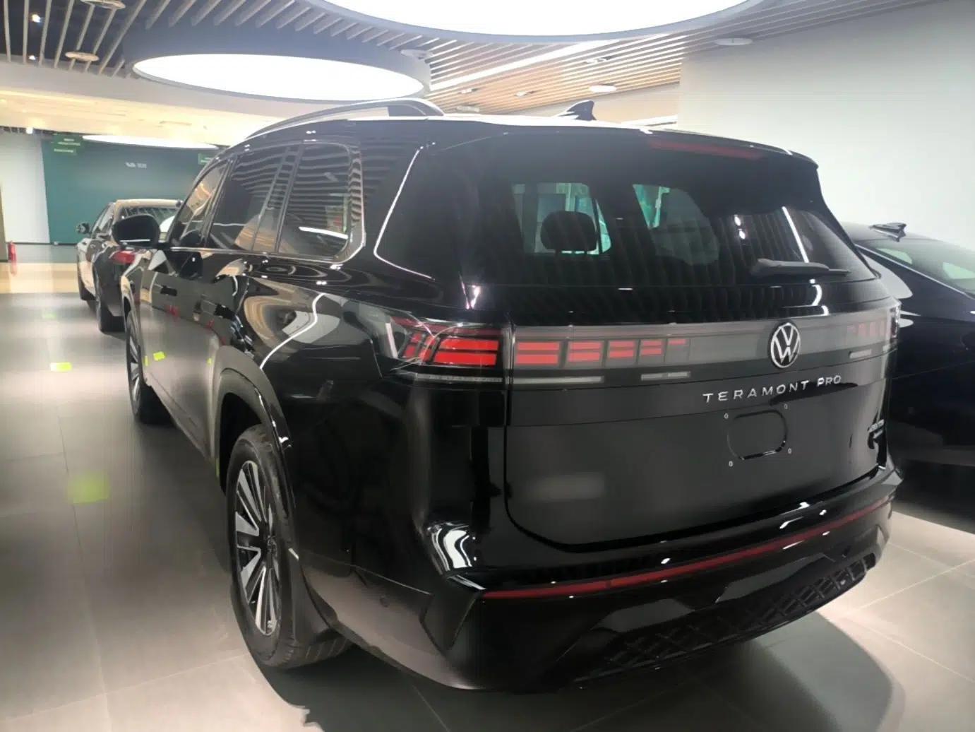 Volkswagen Teramont 2025 Tiguan Pro 450TSI 4Motion Crosswind Edition — миниатюра 4