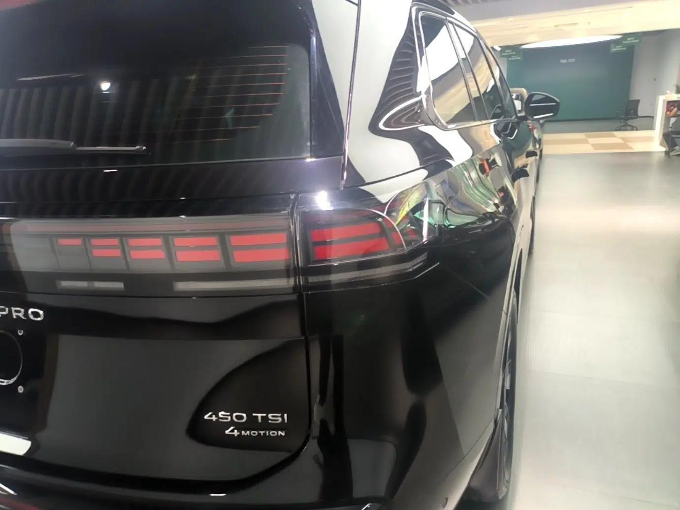 Volkswagen Teramont 2025 Tiguan Pro 450TSI 4Motion Crosswind Edition — миниатюра 9