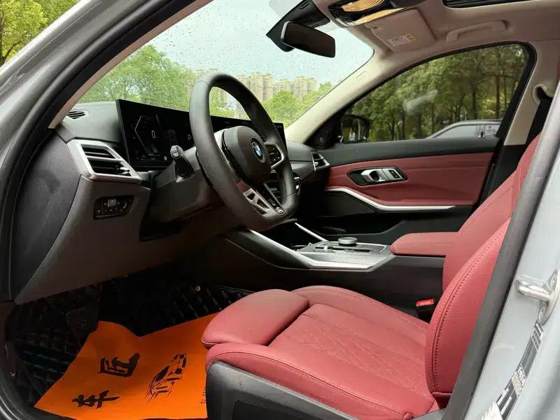 2025 BMW 3 Series 330Li M Sport Shadow Edition — миниатюра 9