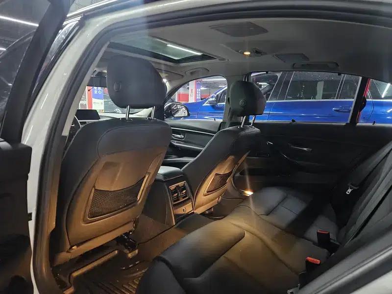 2017 BMW 3 Series 320Li M Sport — миниатюра 9