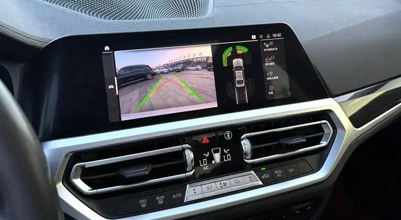 2020 BMW 3 Series 325Li M Sport Package — миниатюра 5