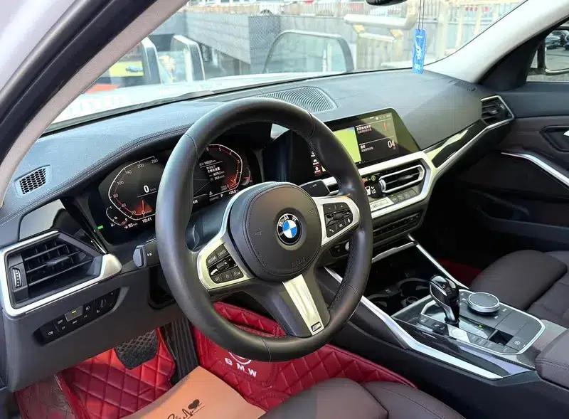 2020 BMW 3 Series 325Li M Sport Package — миниатюра 7