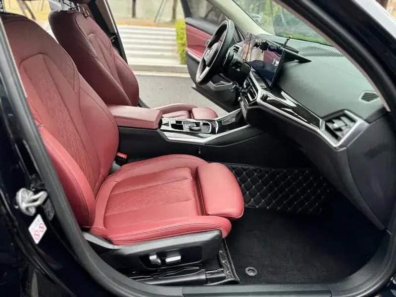 2023 BMW 3 Series 325Li M Sport Package — миниатюра 7