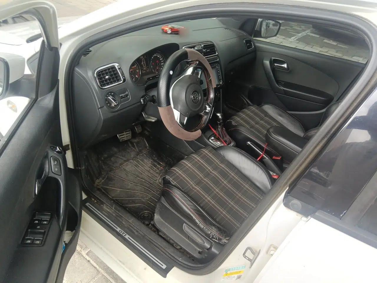 Volkswagen Polo 2012 1.4TSI GTI — миниатюра 16