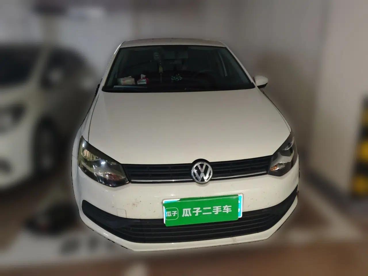Volkswagen Polo 2018 1.5L Manual Drive-Comfort Model — миниатюра 2