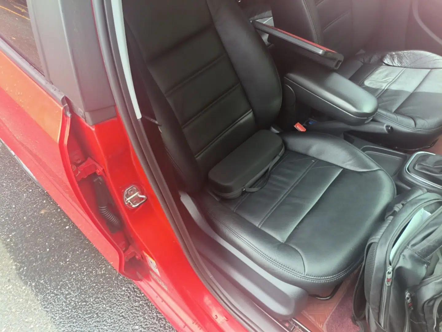 Volkswagen Polo 2014 1.6L Automatic Comfort Edition — миниатюра 19