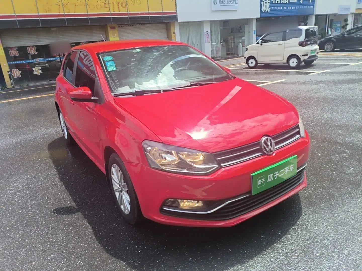 Volkswagen Polo 2014 1.6L Automatic Comfort Edition — миниатюра 3