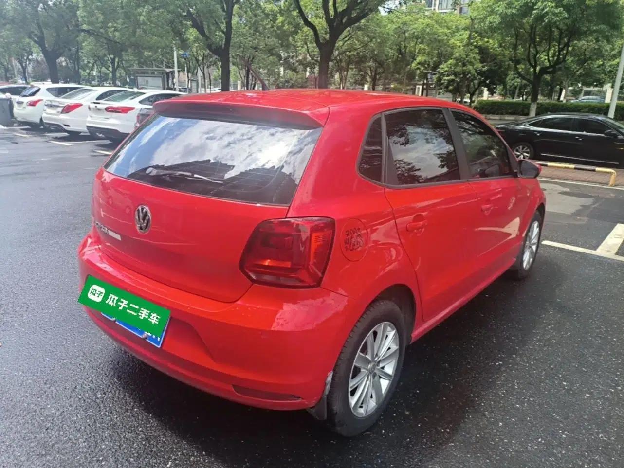 Volkswagen Polo 2014 1.6L Automatic Comfort Edition — миниатюра 6
