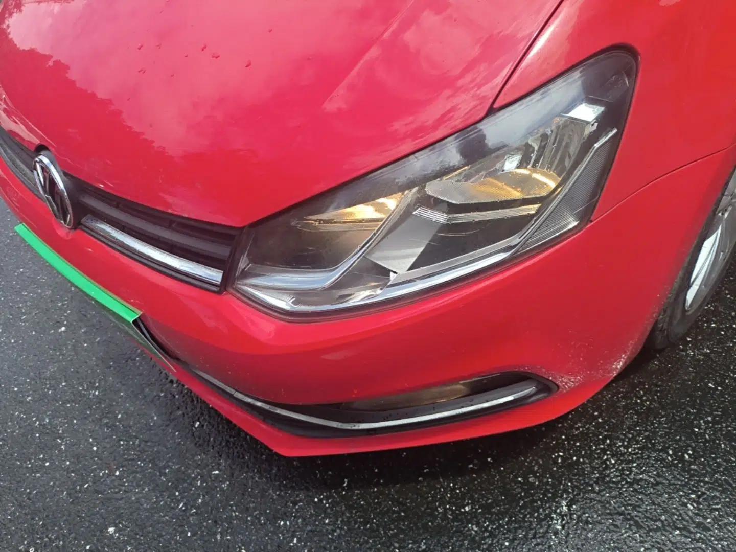 Volkswagen Polo 2014 1.6L Automatic Comfort Edition — миниатюра 8