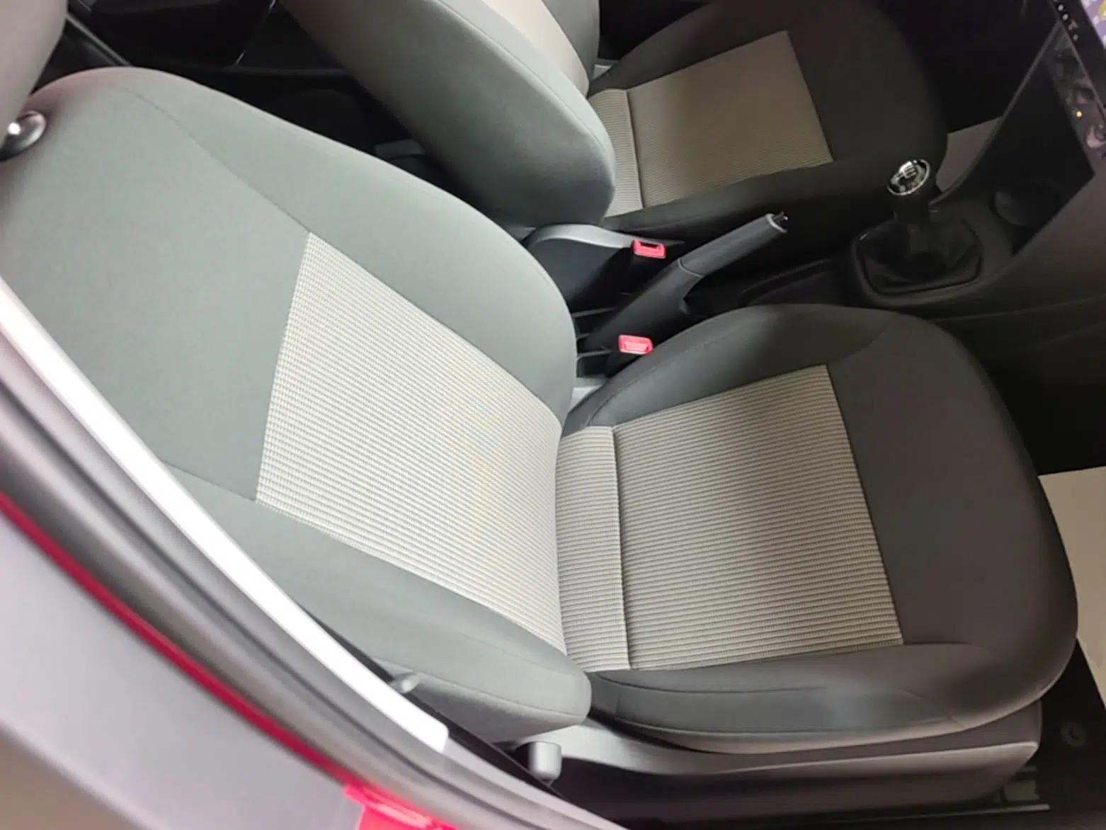 Volkswagen Polo 2016 1.4L Manual Fashion Model — миниатюра 19