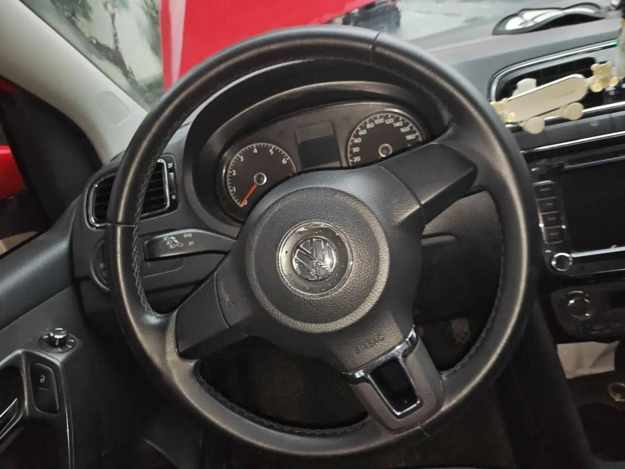 Volkswagen Polo 2011 1.4L Automatic ZhiCool Edition — миниатюра 10