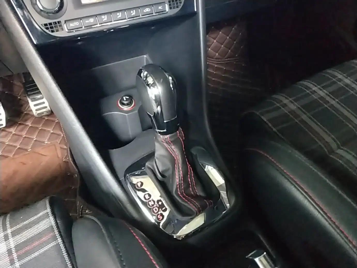 Volkswagen Polo 2012 1.4TSI GTI — миниатюра 16